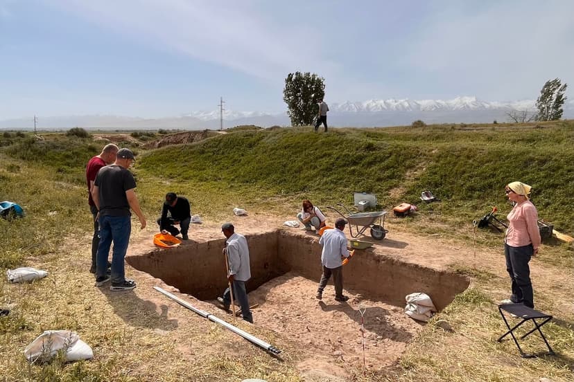 The Hidden Legacy of The Church of the East in Cen...